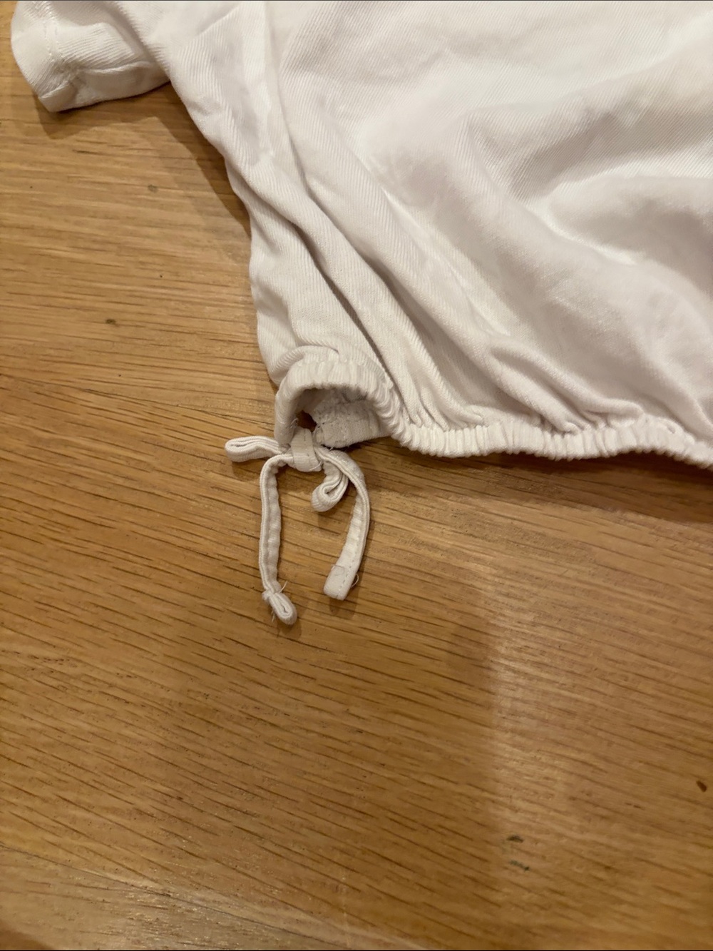 Zara Cropped Drawstring Tee - Kids - Picture 5 of 7